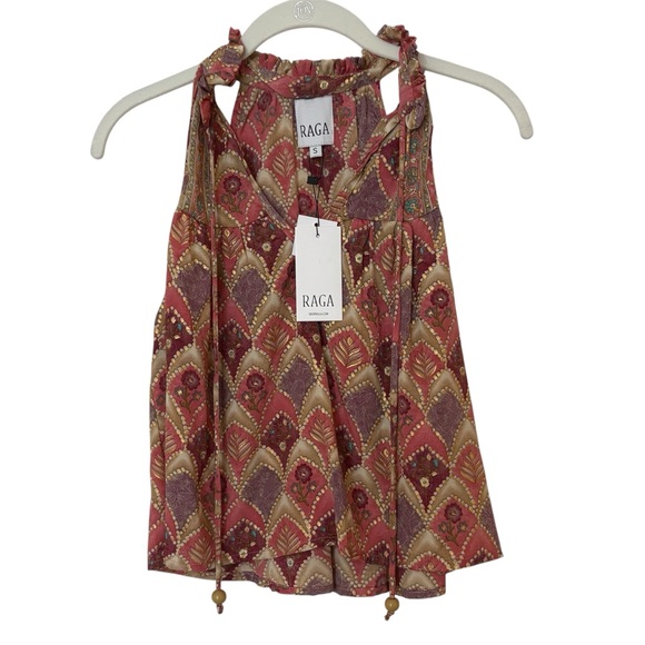 RAGA Tops - RAGA Anthro Ruffle Tank Scallop Pattern Gold Shimmer Flowy Renaissance Bohemian